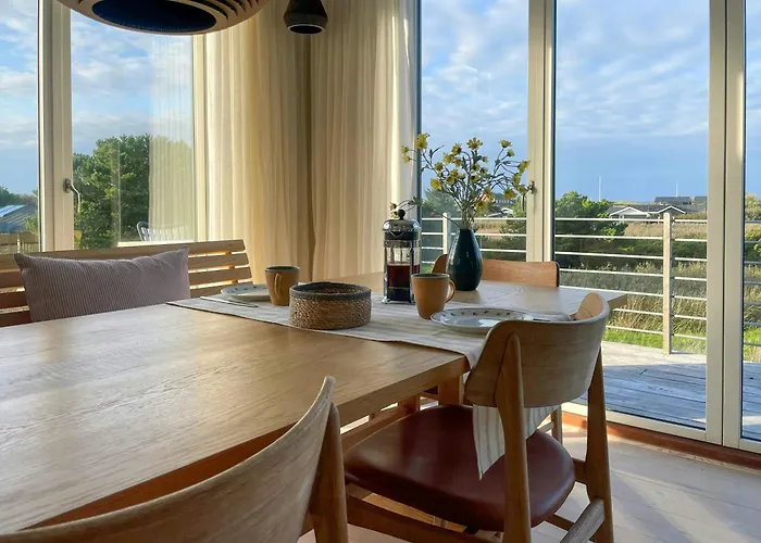 Holiday Home With Panoramic Views On Fano 度假居 *